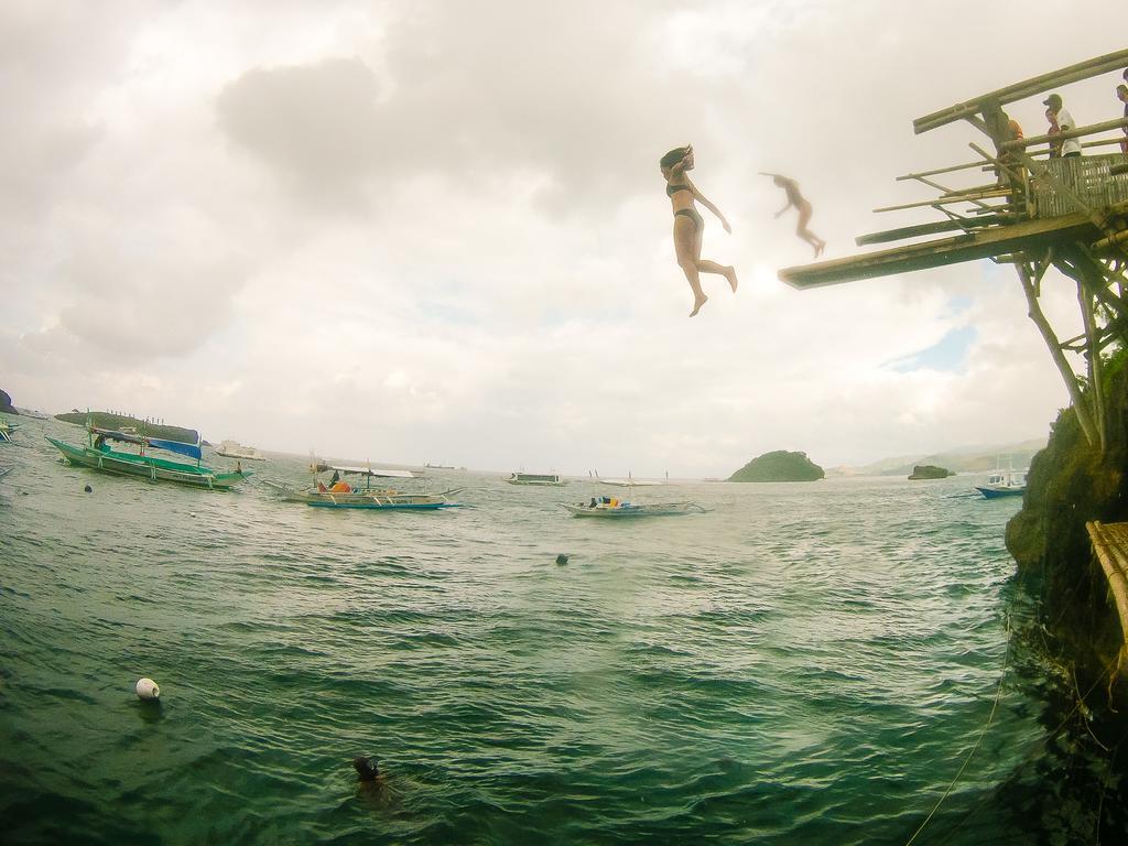Jeepney Hostel And Kite Resort Balabag  Exterior foto