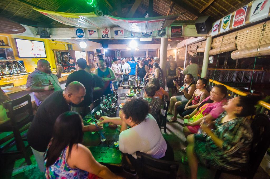 Jeepney Hostel And Kite Resort Balabag  Exterior foto