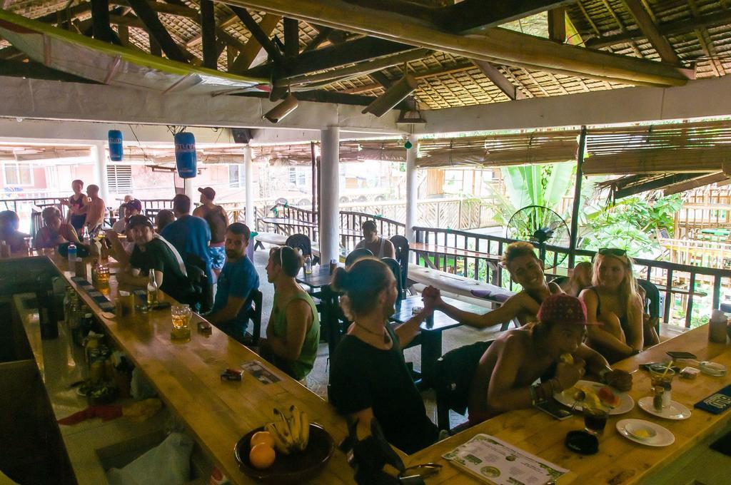 Jeepney Hostel And Kite Resort Balabag  Exterior foto